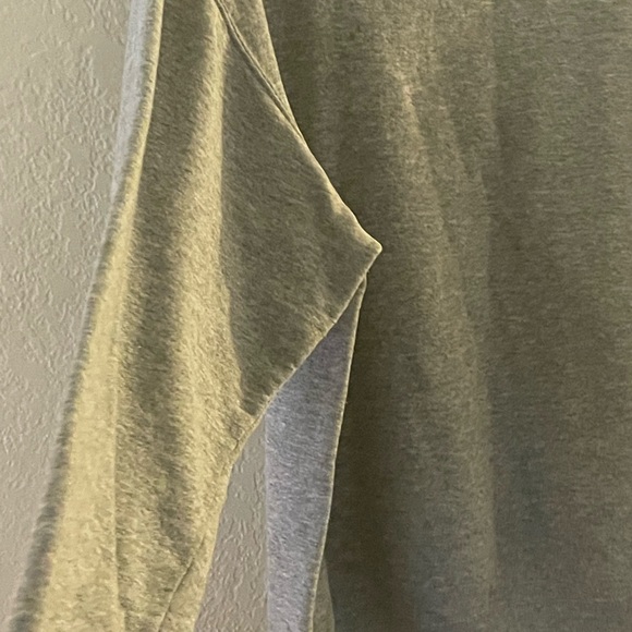 Vintage Basic Fruit Of The Loom Gray Sweater Size L-XL - Picture 6 of 6